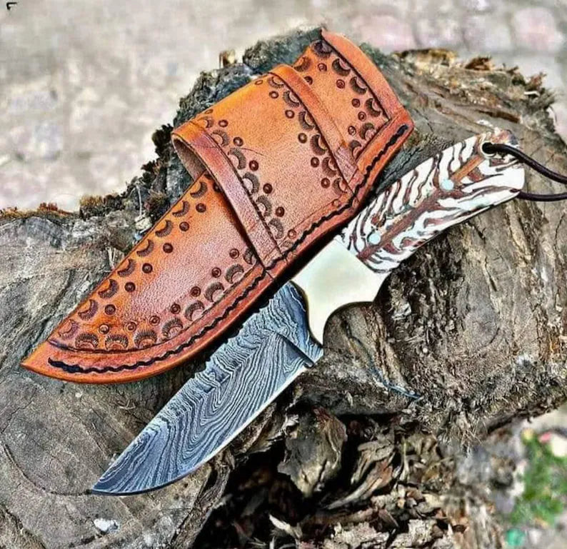 Custom Handmade 8-Inch Western Knife – Damascus Steel Cowboy Blade