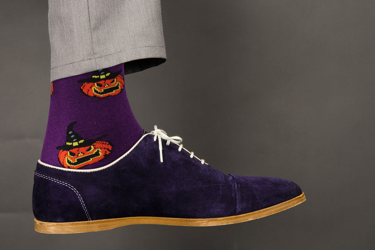 Witch's Pumpkin Halloween Socks - Comfy Cotton for Men & Women