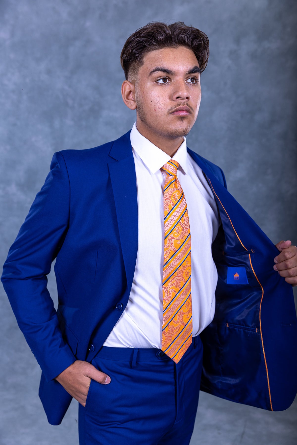 2 buttons Slim Suit