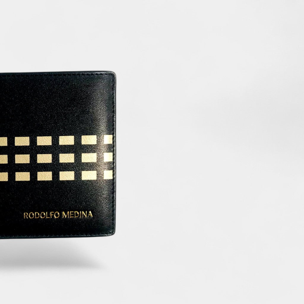 LEATHER BI -FOLD WALLET